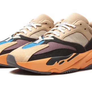 YEEZY BOOST 700 Low-Top Sneakers, Enflame Amber