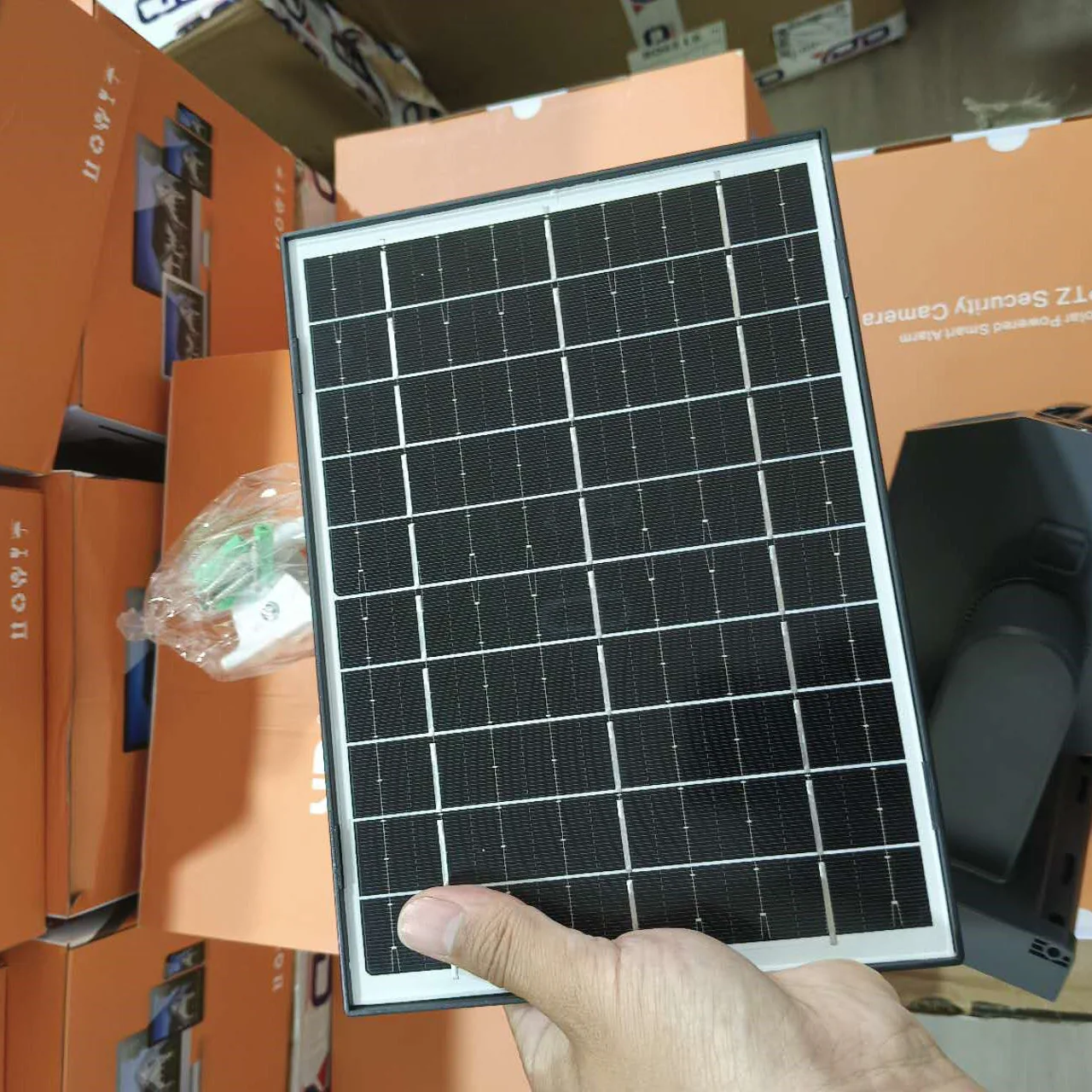 V41 4G 8MP Outdoor Solar Security Camera - Image 17