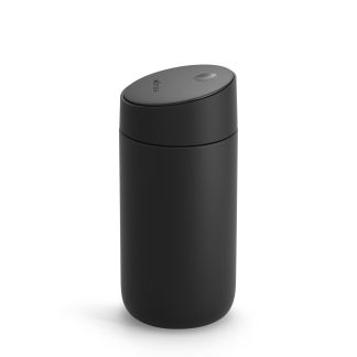 Fellow Carter Move Mug + Slide-Lock Lid Matte Black / 12 oz
