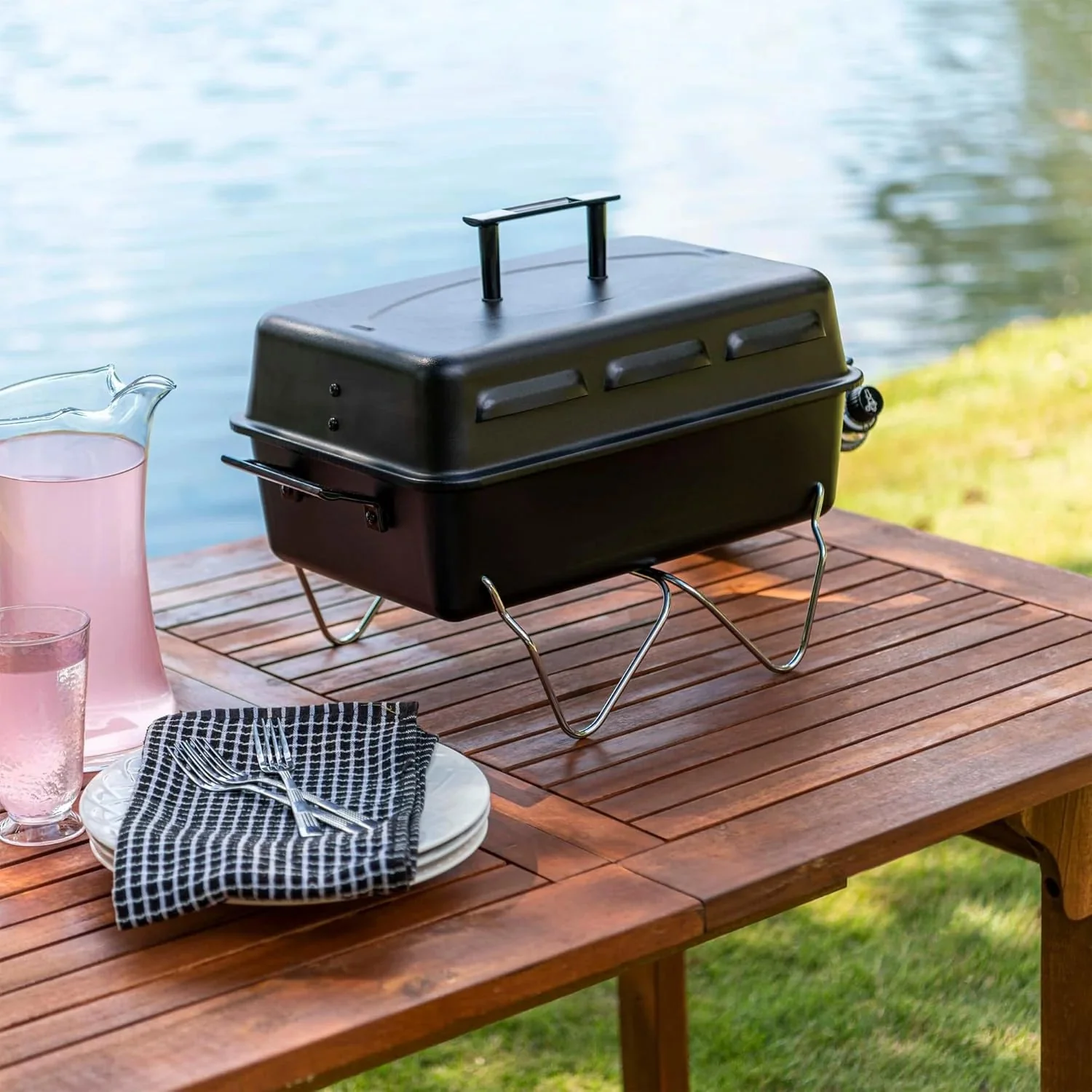Char-Broil Portable Convective 1-Burner Stainless Steel Propane Gas Grill - 465133010 - Image 2