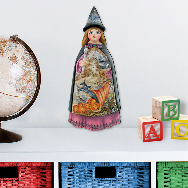 Tiburon Weather Resistant Wall Mounted and Hanging Halloween Witches Outdoor Decoration Figure