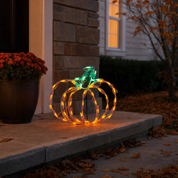 14.25 ” LED Indoor / Outdoor Lighted Window Décor